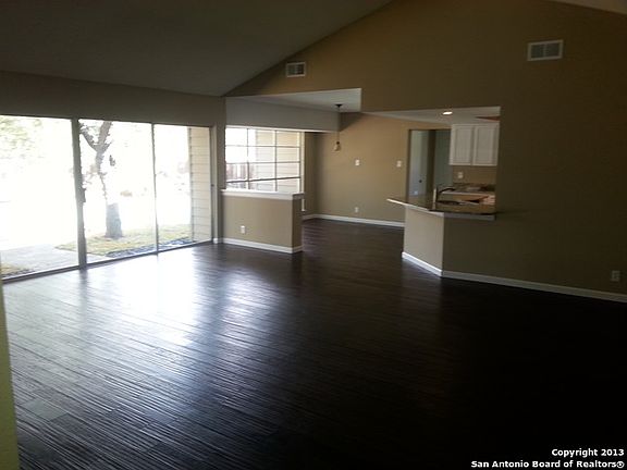 5th image of 14614 Leatherwood Drive