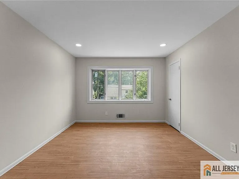 103 1st Ave #2 — Photo 3
