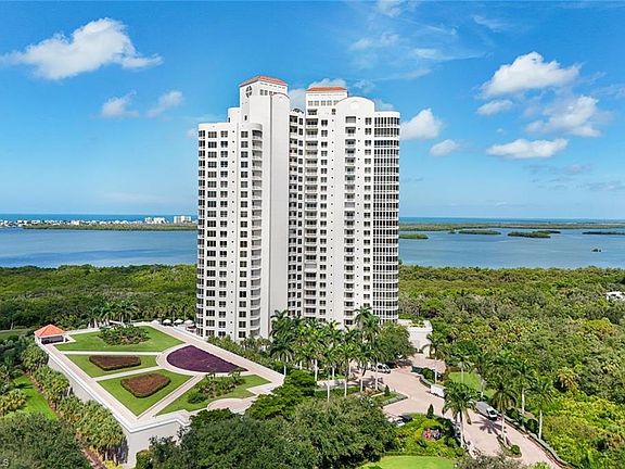3rd image of 4851 Bonita Bay BLVD #1002