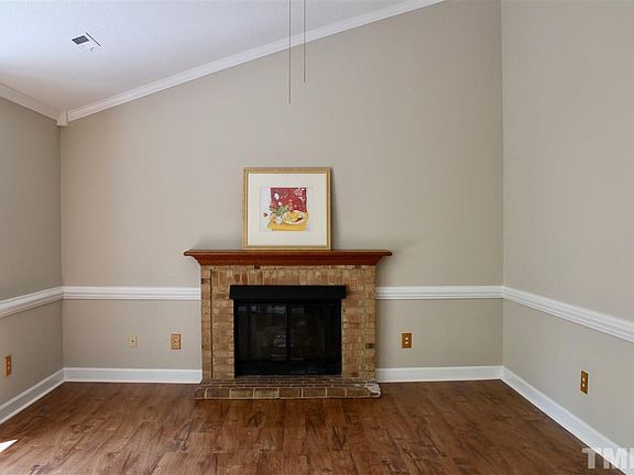 4th image of 200 Woodcroft Pkwy #40A