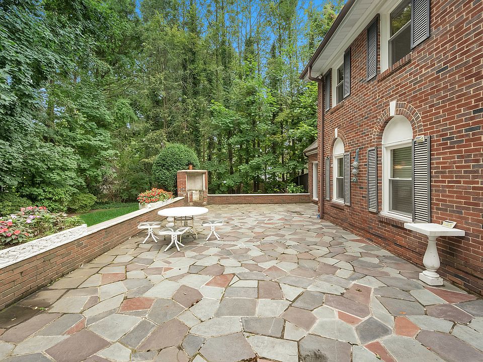 110 Overhill Rd, Bronxville, NY 10708 | Zillow