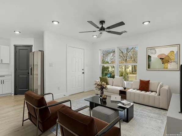 134 Elmo, San Antonio, TX 78225