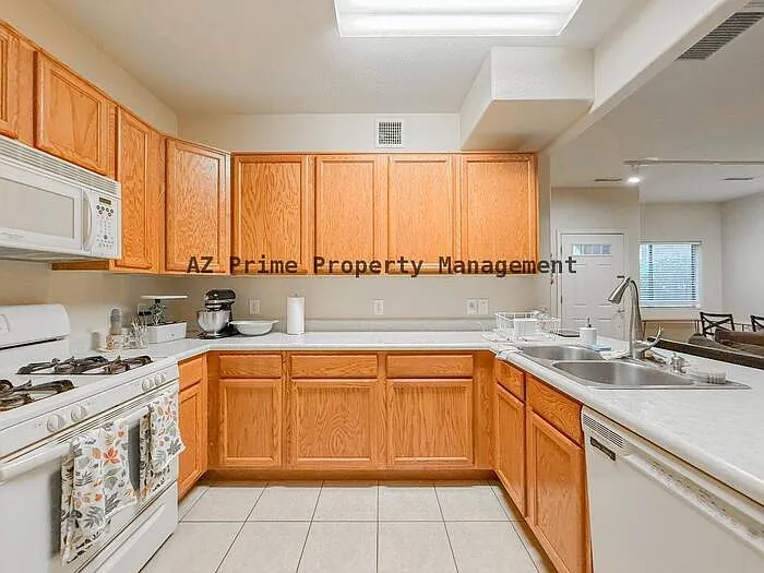 1147 Mary Dr — Photo 19