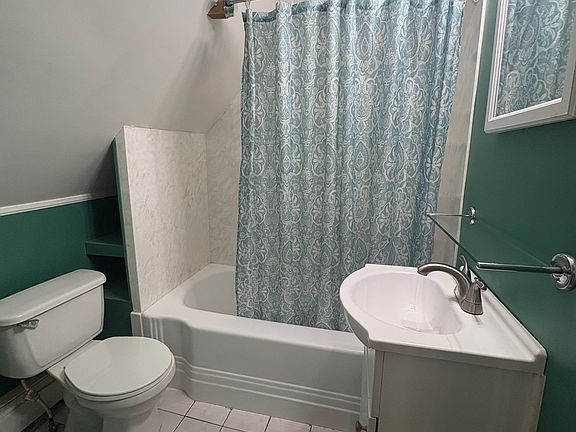 5th image of 75 School St #2