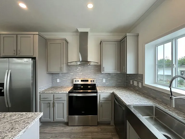 246 Caviller Ct #246 — Photo 3