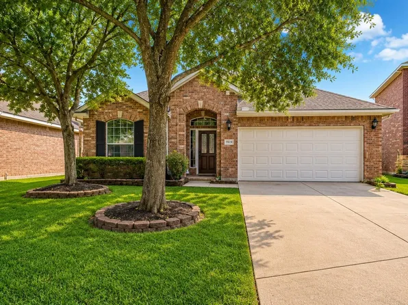 17819 Serene Shore Dr, Cypress, TX 77429