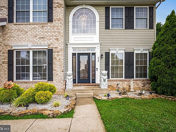 4th image of 412 Calla Ct
