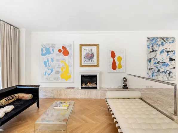 150 Central Park South 906 image 3 of 13