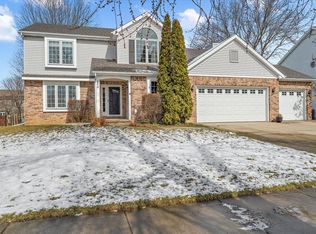 3310 Brittany Cir, Bloomington, IL