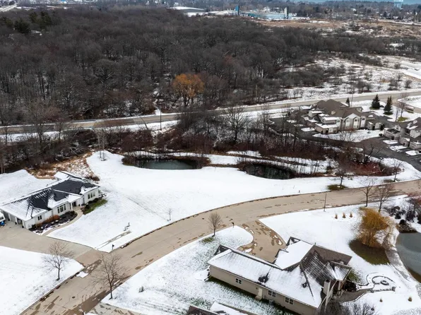 Lt1 ABBEY RIDGE LANE #Blk2, Manitowoc, WI 54220