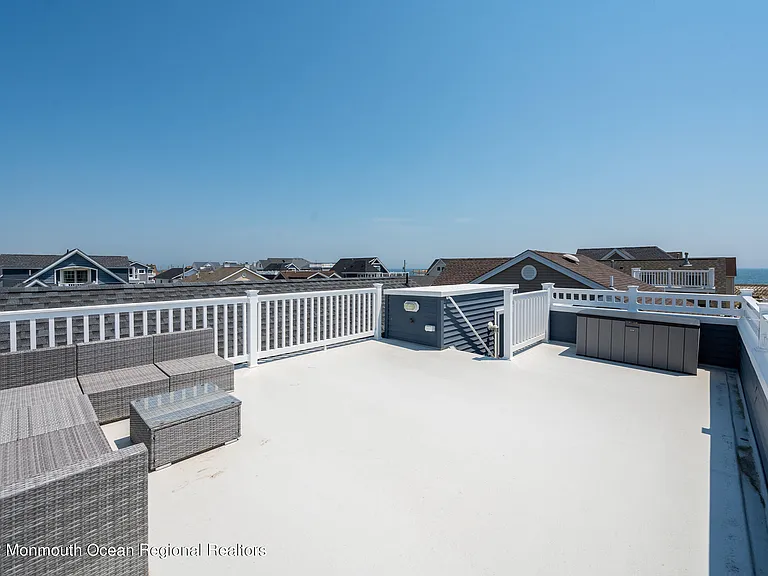 29 Fielder Ave — Photo 25