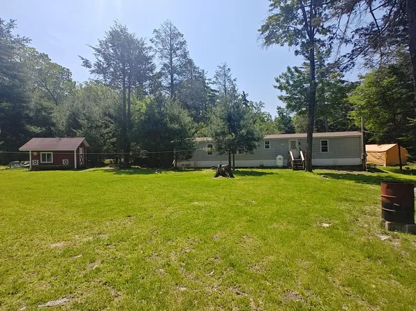 171 Crane Rd, Lakeville, PA 18438