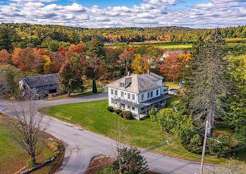612 Lancaster Ave, Lunenburg, MA 01462 Zillow
