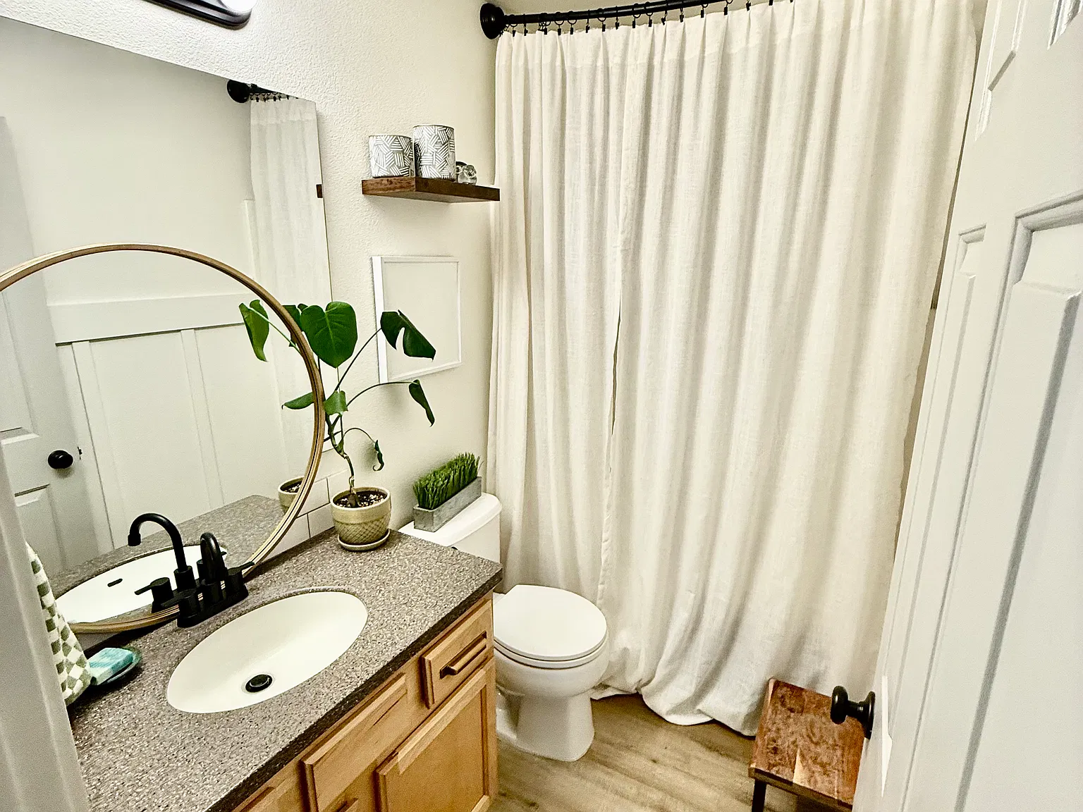 379 N Procyon Pl — Photo 4