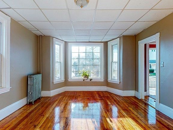 2nd image of 40 Park St #42