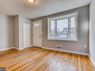 2nd image of 1943 Dineen Dr #1
