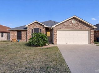 8006 N 28th Ln, McAllen, TX 78504