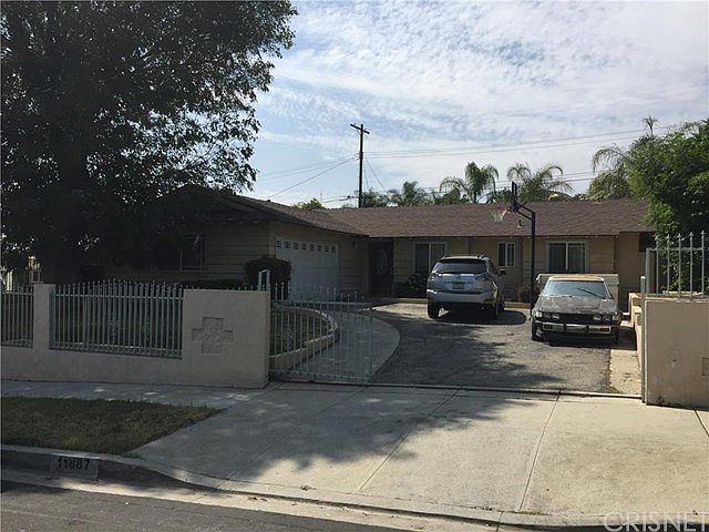 1st image of 11887 Kathyann St