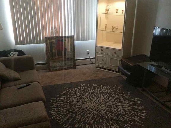 4th image of 1885 7th St E APT 2