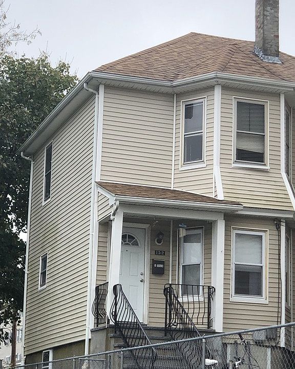 1st image of 132 Lonsdale St