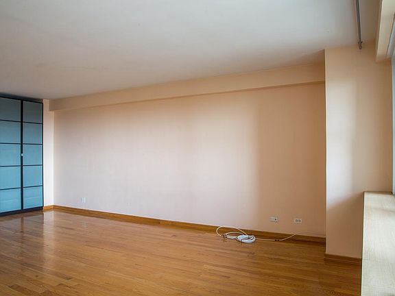 5th image of 448 Neptune Ave #8FL