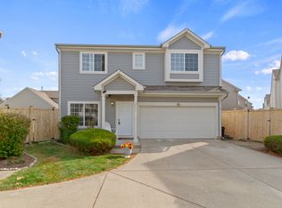 2611 Fraiser Fir Dr, Greenwood, IN 46143