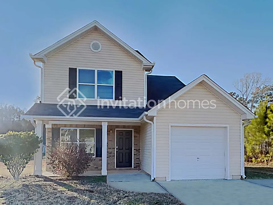 117 Rockefeller Ln