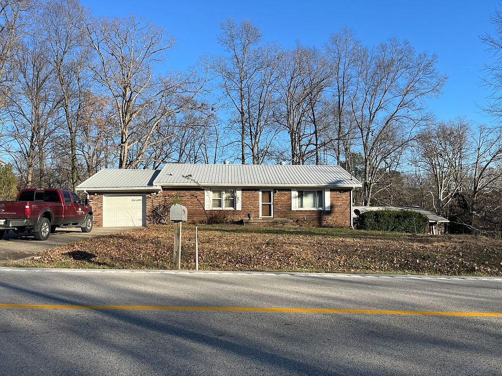 house リスト ② 183 Midway Exit Dr, Opelousas, LA 70570 | MLS #25001553 | Zillow