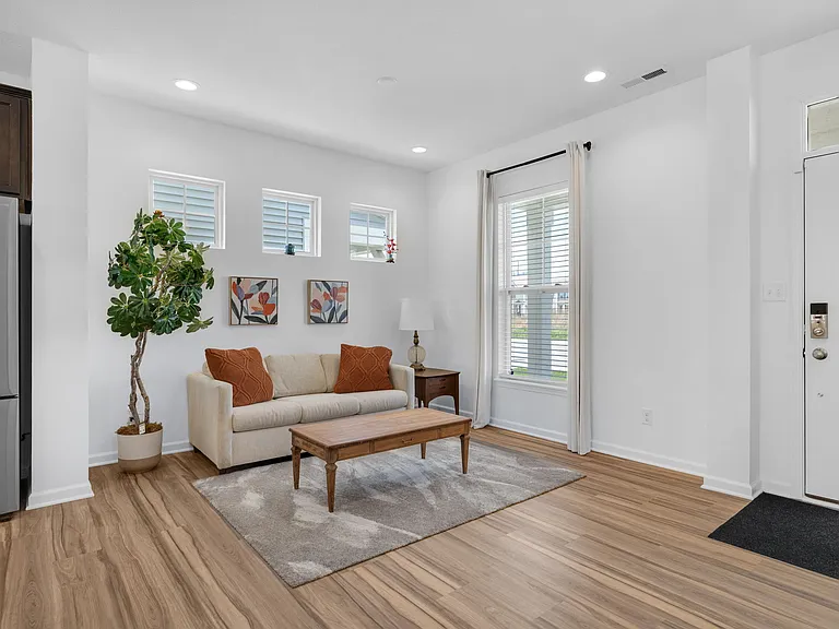 2921 Bolton Square Blvd #A — Photo 10