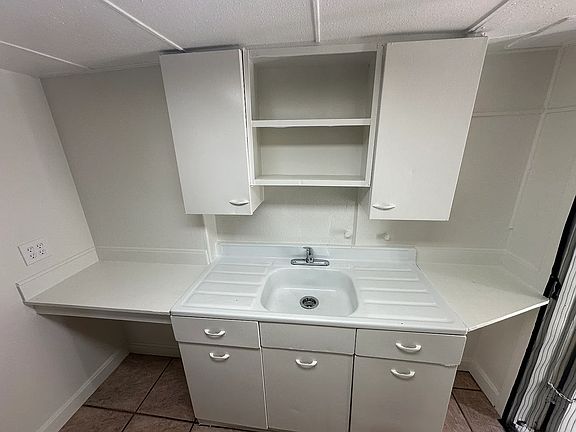 3rd image of 4806 Davisson Ave #2