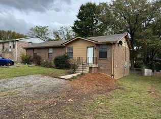 4544 Brooke Valley Dr, Hermitage, TN 37076
