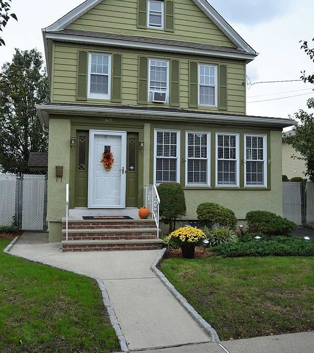1st image of 48 Avenue C