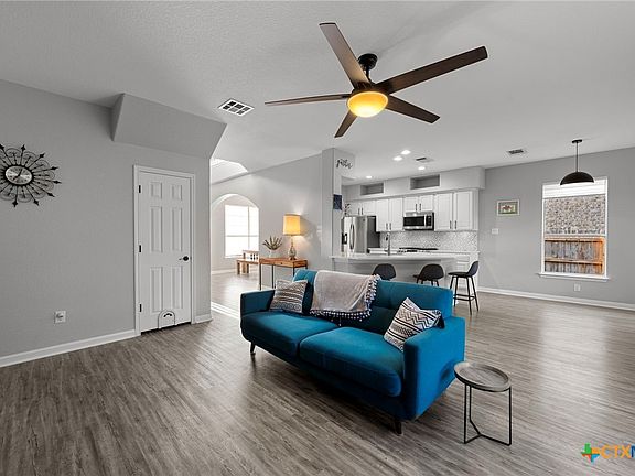 5th image of 2208 Barnett Dr