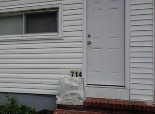 714 Wood St, Burlington, NJ 08016