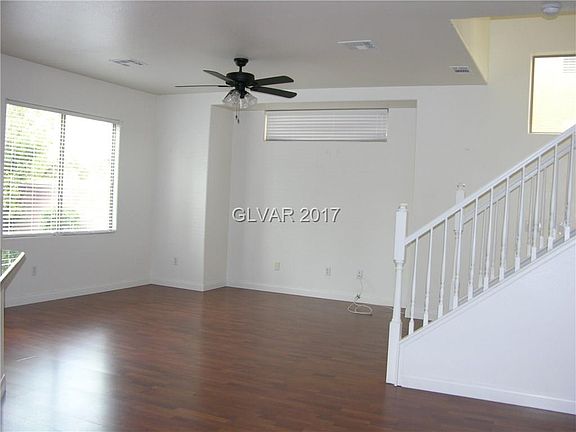 3rd image of 7492 Glimmering Sun Ave