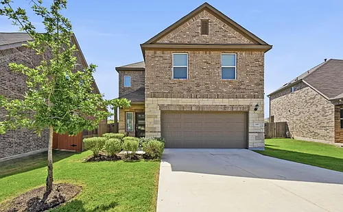 488 Pepperbark Loop Photo 1