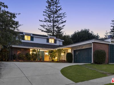 2201 N Hobart Blvd, Los Angeles, CA, 90027