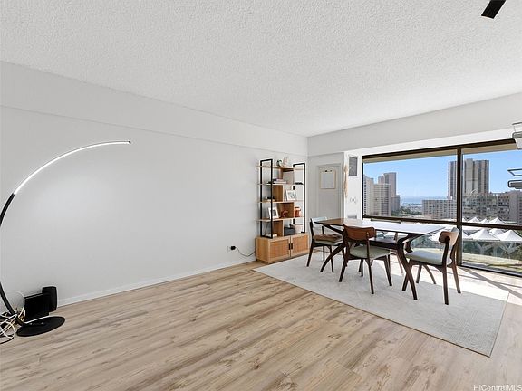 2nd image of 1750 Kalakaua Ave APT 1903
