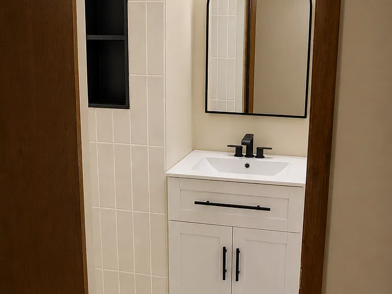 Master Bath (Master Bedroom not pictured)