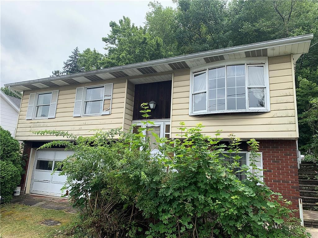 243 W High St, Nesquehoning, PA 18240 Zillow