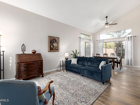 5th image of 1664 E OLIVE Avenue