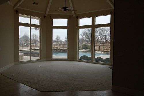 5th image of 1840 Sawmill Dr