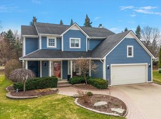 3780 Eaton Gate Ln, Auburn Hills, MI 48326