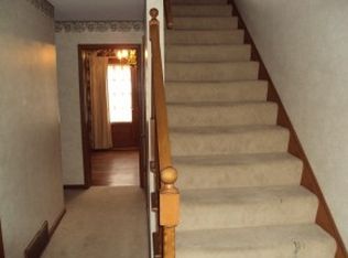 514 Woodhill Dr, Decatur, IL 62521