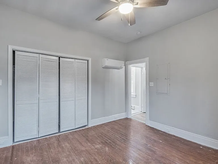 2215 W Grace St #4 — Photo 4