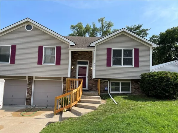 5111 NE 45th Ter, Kansas City, MO 64117