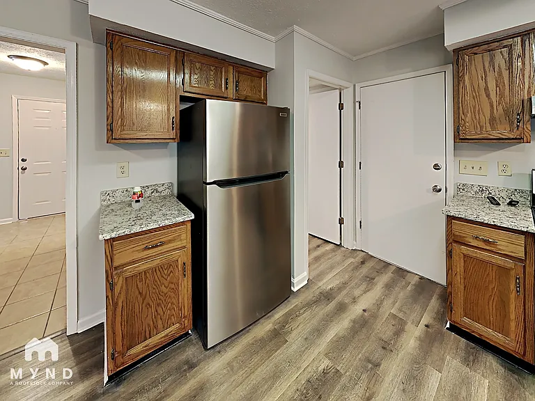4832 Wyndam Dr — Photo 5
