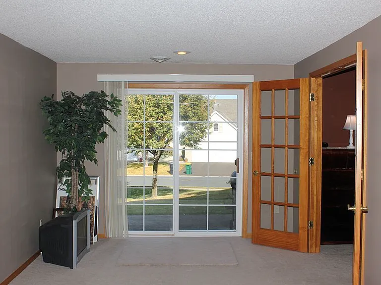 18216 Warbler Ln — Photo 12