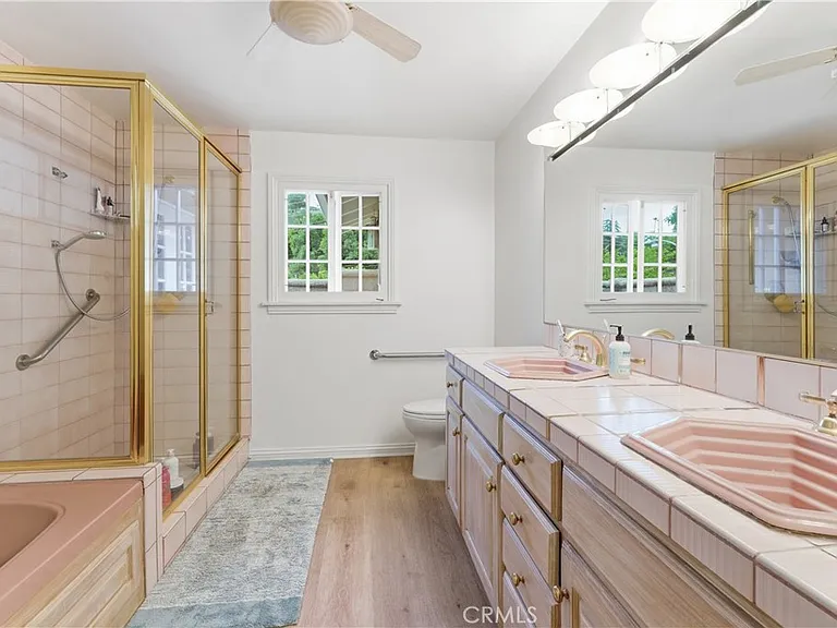 19511 Rosita St — Photo 35