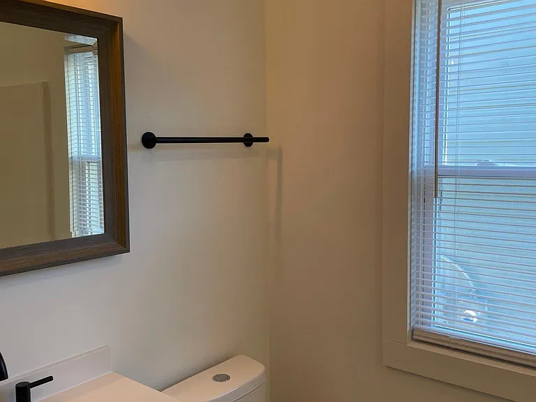 431 Blackford St #2 — Photo 5